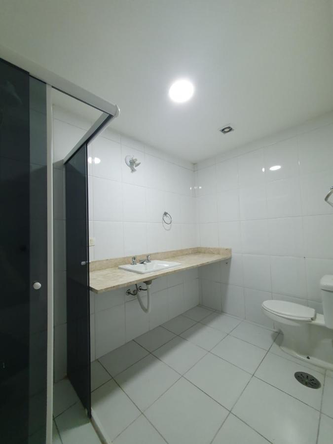 Apartamento Enseada Guarujá: Praia e Lazer Familiar com Wi-Fi Exterior photo