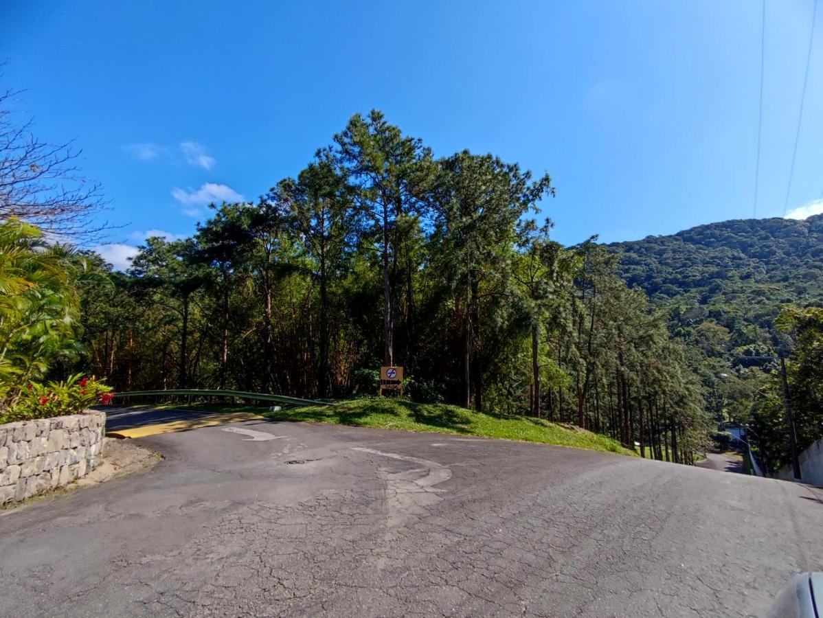 Apartamento Enseada Guarujá: Praia e Lazer Familiar com Wi-Fi Exterior photo