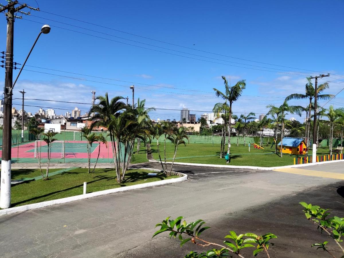 Apartamento Enseada Guarujá: Praia e Lazer Familiar com Wi-Fi Exterior photo