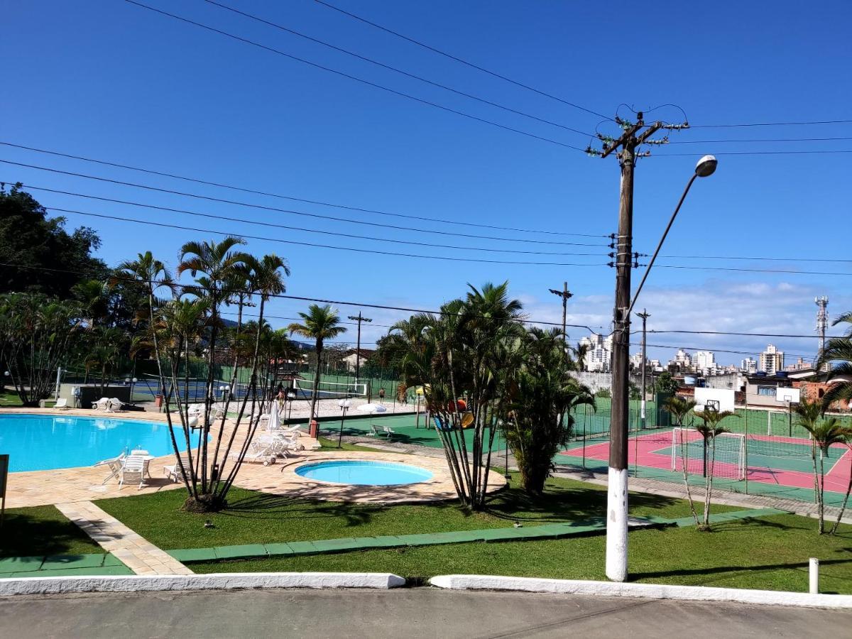 Apartamento Enseada Guarujá: Praia e Lazer Familiar com Wi-Fi Exterior photo